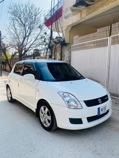 Suzuki swift 1.3 Automatic 2012 islamabad numbr