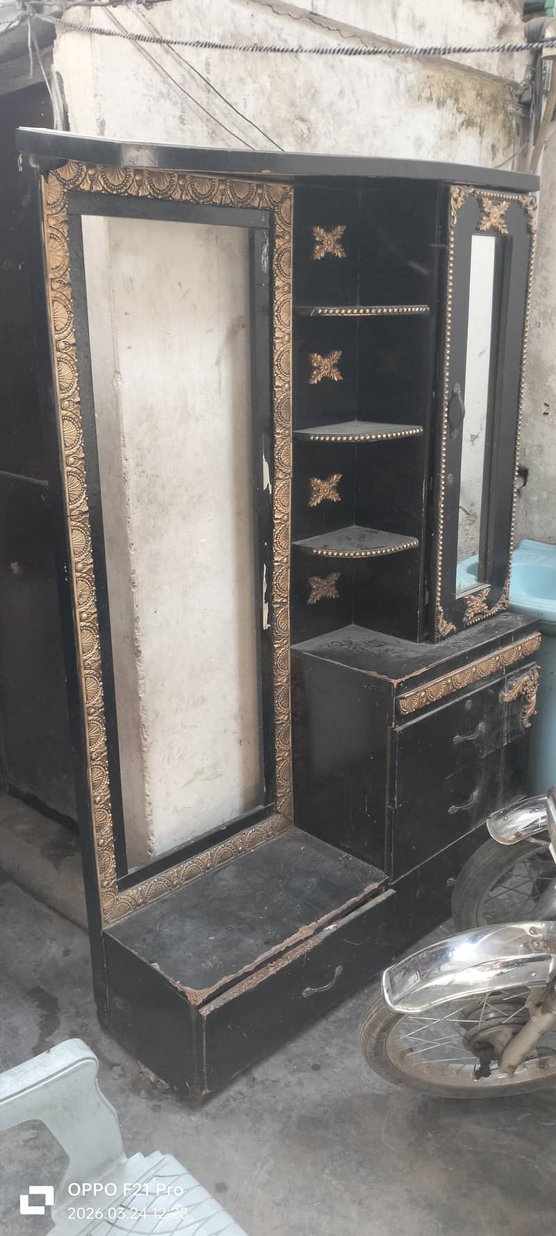 چپ بورڈ ڈریسنگ ٹیبل 1