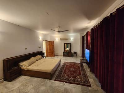 SEPERATE GATE UPPER PORTION FOR RENT IN F-6