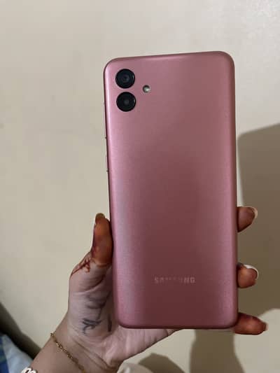 Samsung A04