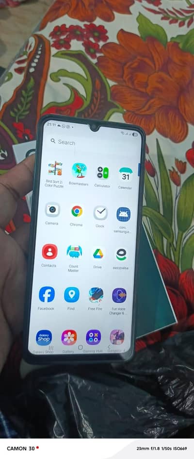 samsung 07 dual sim pta aproved 10 mahine waranty pure saman ke sath