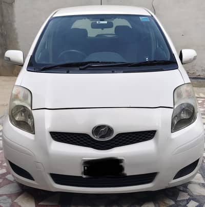 vitz for sale
