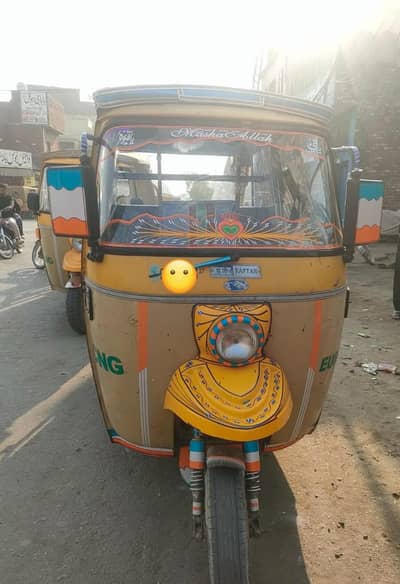rickshaw for sale 10 condition munasib hai