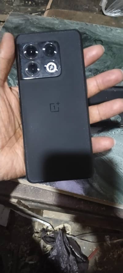 One Plus 10 Pro 5G
