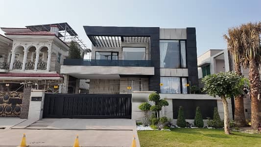 House In DHA Phase 6 - Block M Sized 1 Kanal Is Available