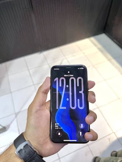 iPhone 11 Pro Factory , 86 hlth, waterpack