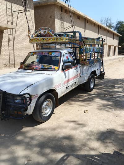 Toyota Mazda foton forland