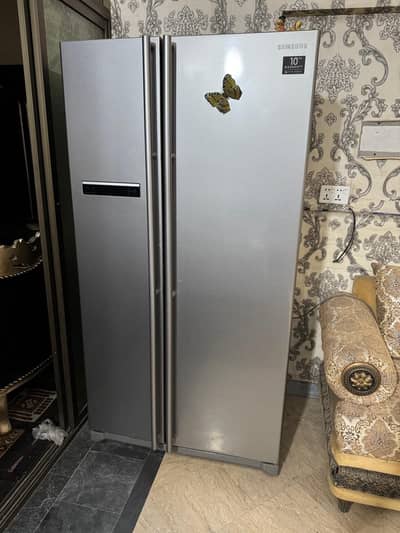"Fridge for Sale – Excellent Working Condition & Reliable Performance"