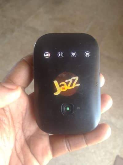 jazz 4g device.   only jazz warid sim chlti he