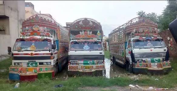Suzuki pickup transport,Shehzore Mazda loader,20 ft container transpor
