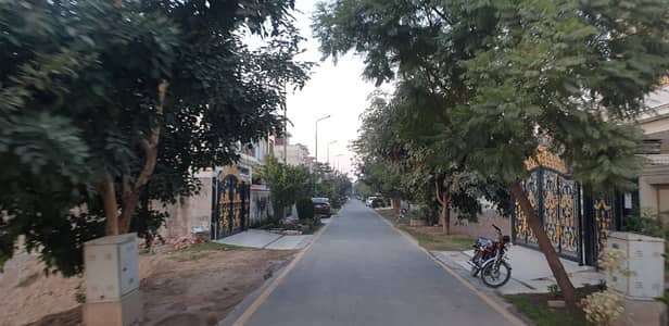 5 Marla Plot, Best Location, Resonable Price