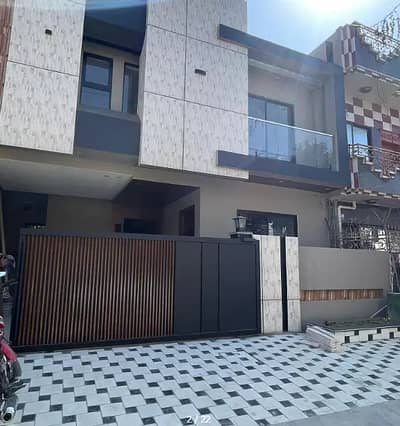 G-13 30x60 Brand new double story house available for sale