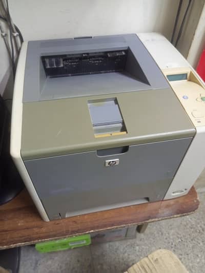 HP P3005d