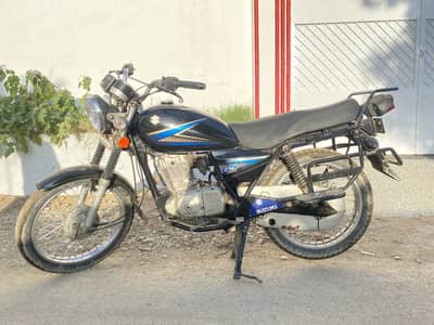 Suzuki gs150 2017