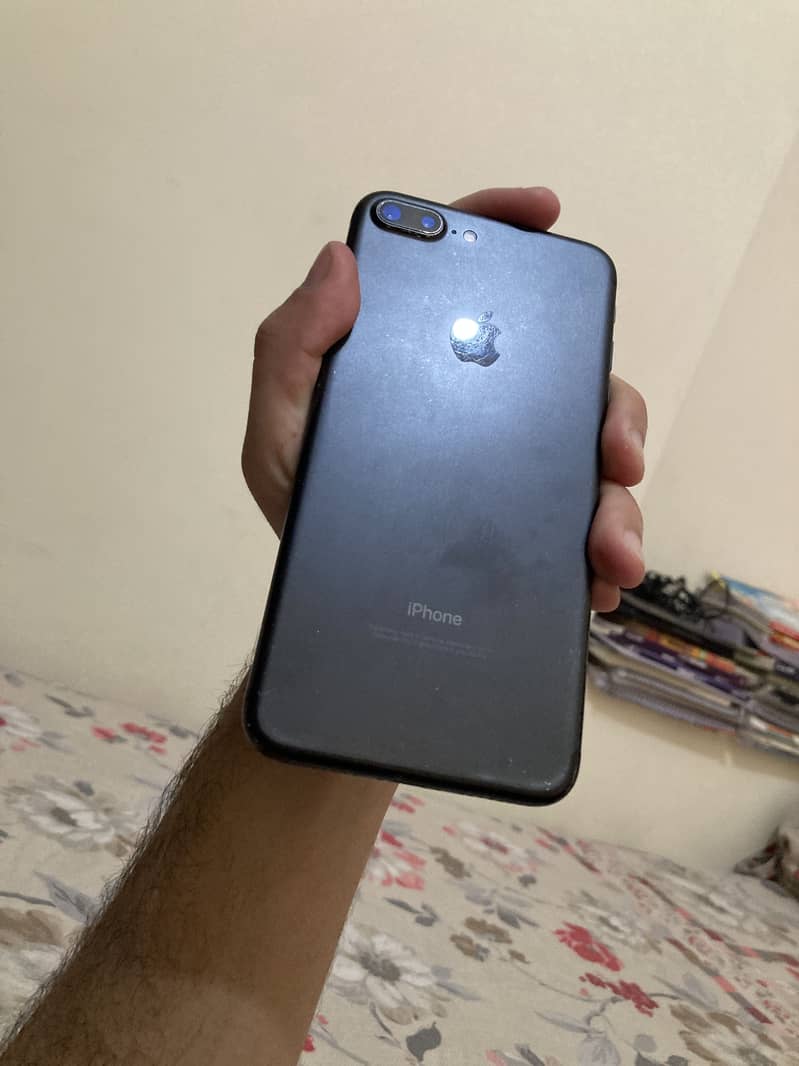 iPhone 7 Plus 0