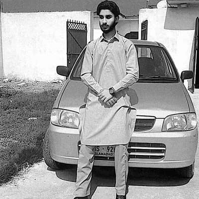 kashan awan 