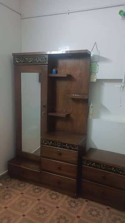 bed wardrobes dresser and one side table