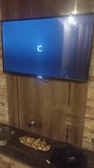 TCL 42 inch led smart tv