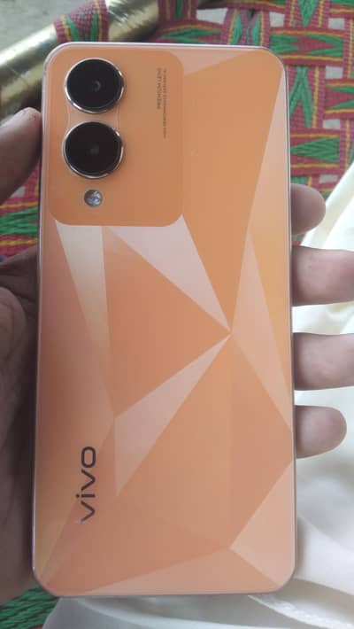 vivo y17s 6/128 gb Whatsapp number 03077433286