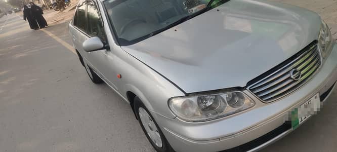 Nissan Sunny 2005