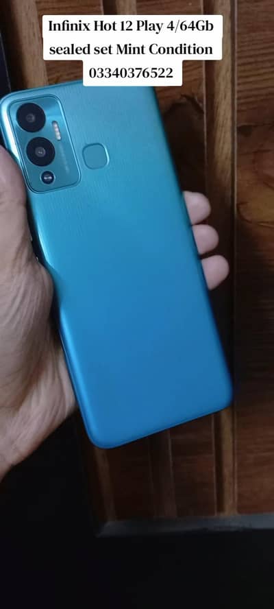 infinix hot 12 play 4/64gb mint condition no fault