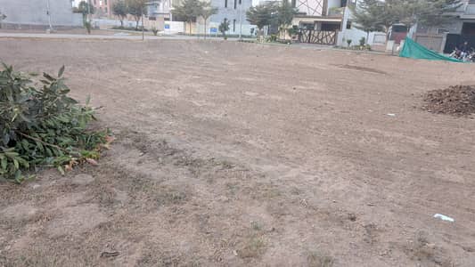 10 Marla Plot for Sale Overseas Block, Park View City