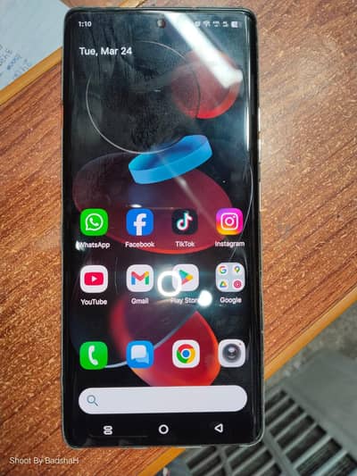 camon 40 pro 8 month wornry with box