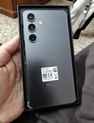 Samsung Galaxy S24 Uk Version Space Grey Box Charger 8/128 Non Pta