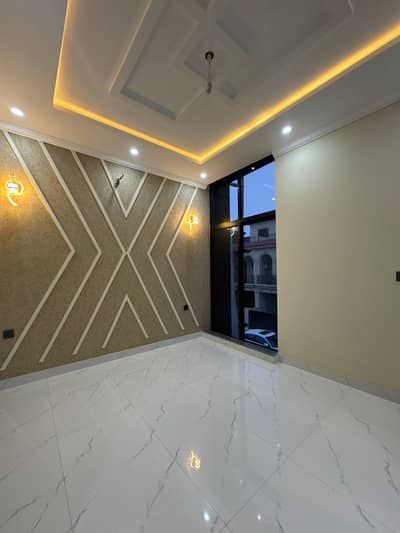 Prime Location 5 Marla House For Sale In Rs. 22500000 Only