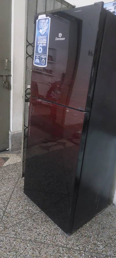 Mediam Size 1  years used Frige  Like New Wrentry Online chaqe kry