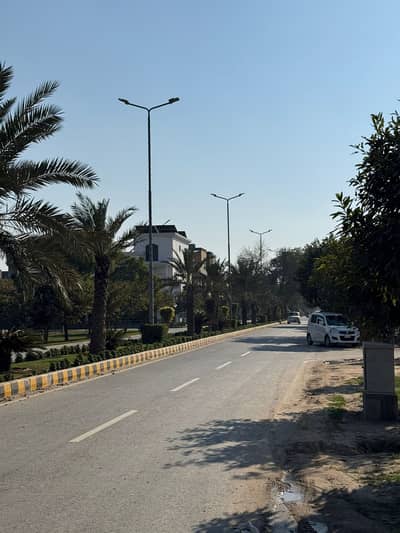 5 Marla All Dues Clear Plot For Sale In Tulip Overseas Block, Park View City Lahore