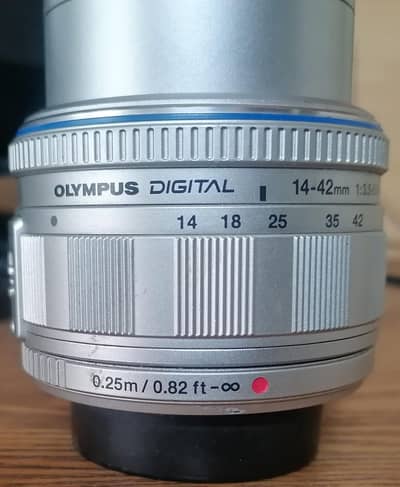 OLYMPUS PEN E-PL1 12.3MP MIRRORLESS DIGITAL CAMERA W/ M. ZUIKO LENS