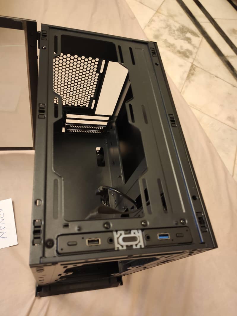 DarkFlash DLM200 microATX Casing 8