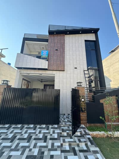 5 Marla Luxurious House For Sale In Park View City Lahore