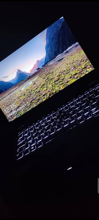 DELL LATITUDE CORE i5 7th generation