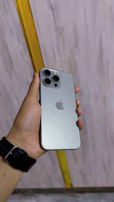 IPhone 15 Pro Max Factory