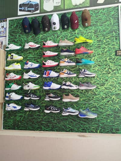 Sports gripper cricket/Running/walk shose.