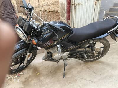 Yamaha YBR 125