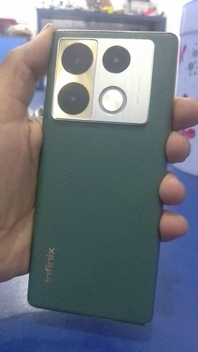 Infinix Note 40 pro edge  12/256gb 5g Mobile