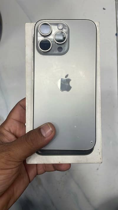 15 Pro Max jv 512gb 88 battery health condition 10by10