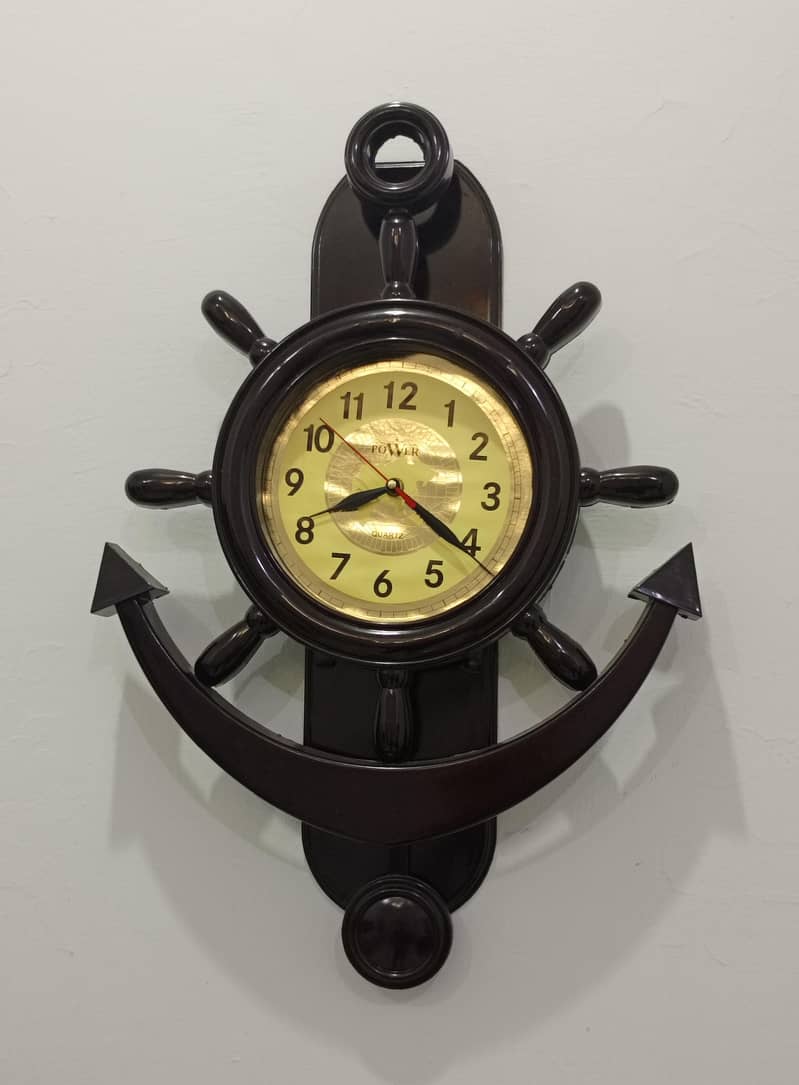 Stylish Wall Clock 8