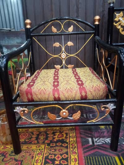 five seater heavy weight iron sofa set for sale.