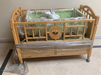 I want to sell my son's new bed.