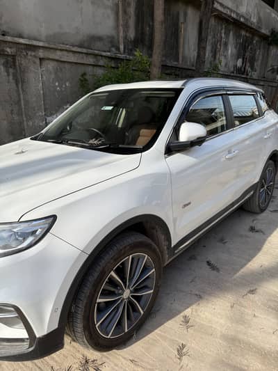 Proton X70 premium FWD