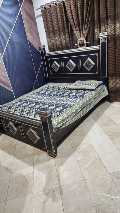 King Size Bed with Two Side Tables