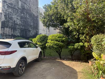 Beautiful Commercial Plot Is Available For Sale 5 Marla