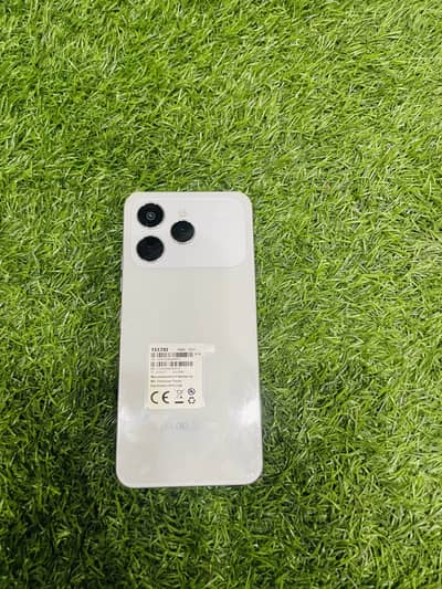 Tecno Spark 40 (6+6/128)