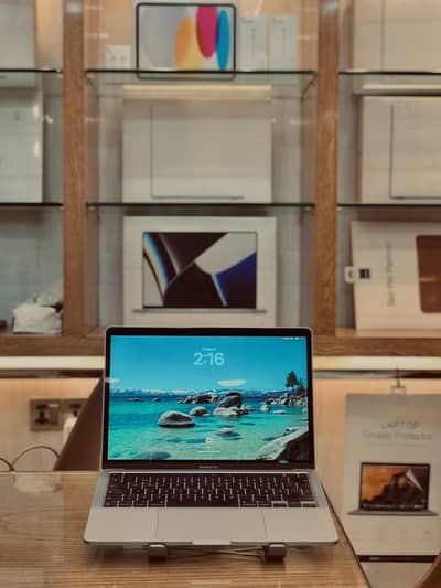 Macbook pro M1 (2020) 16/512 13inch