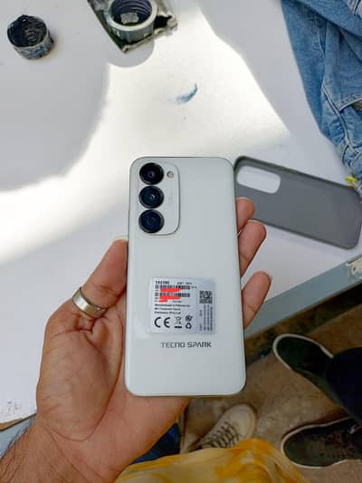 Tecno spark 40pro plus 8/256