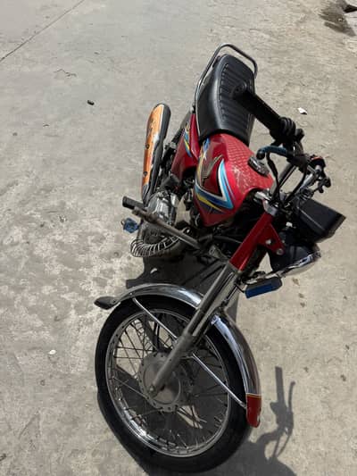 125 Looking new condition